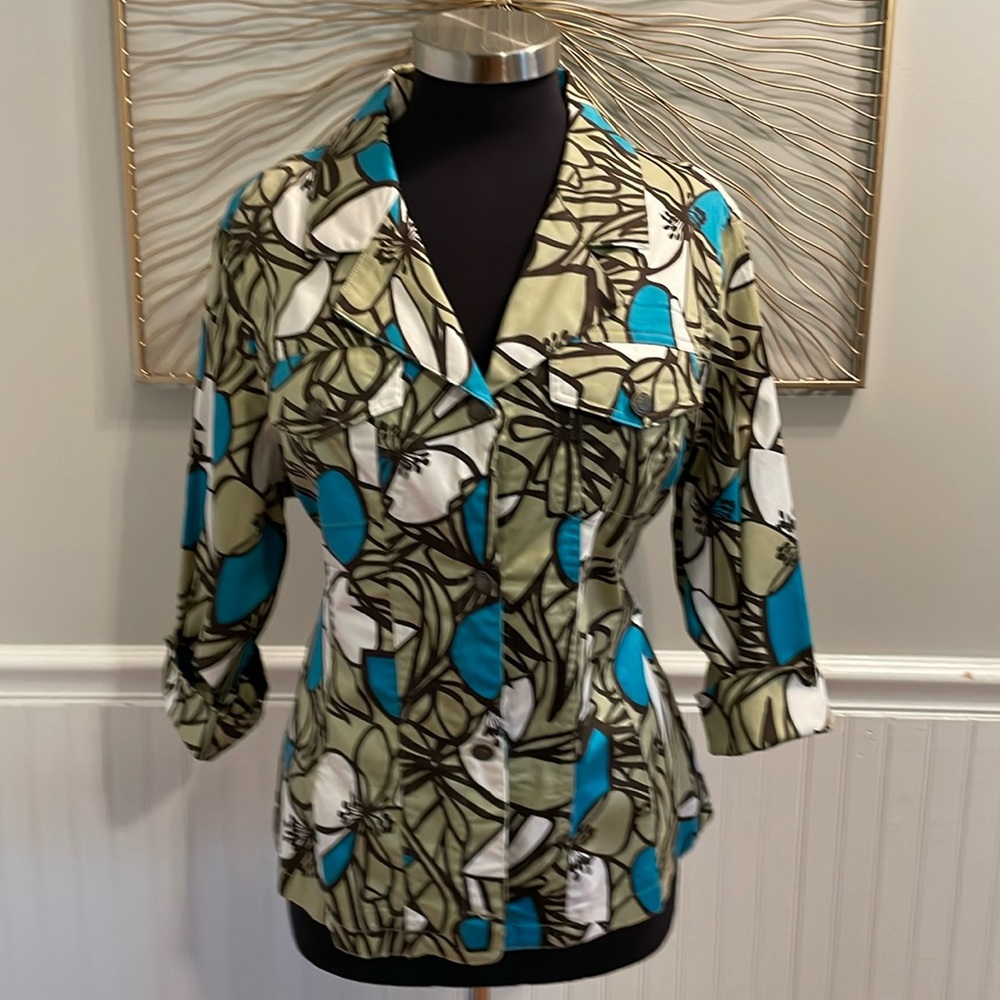 Cute 3/4 Sleeve Jacket.  Ladies Size 1X